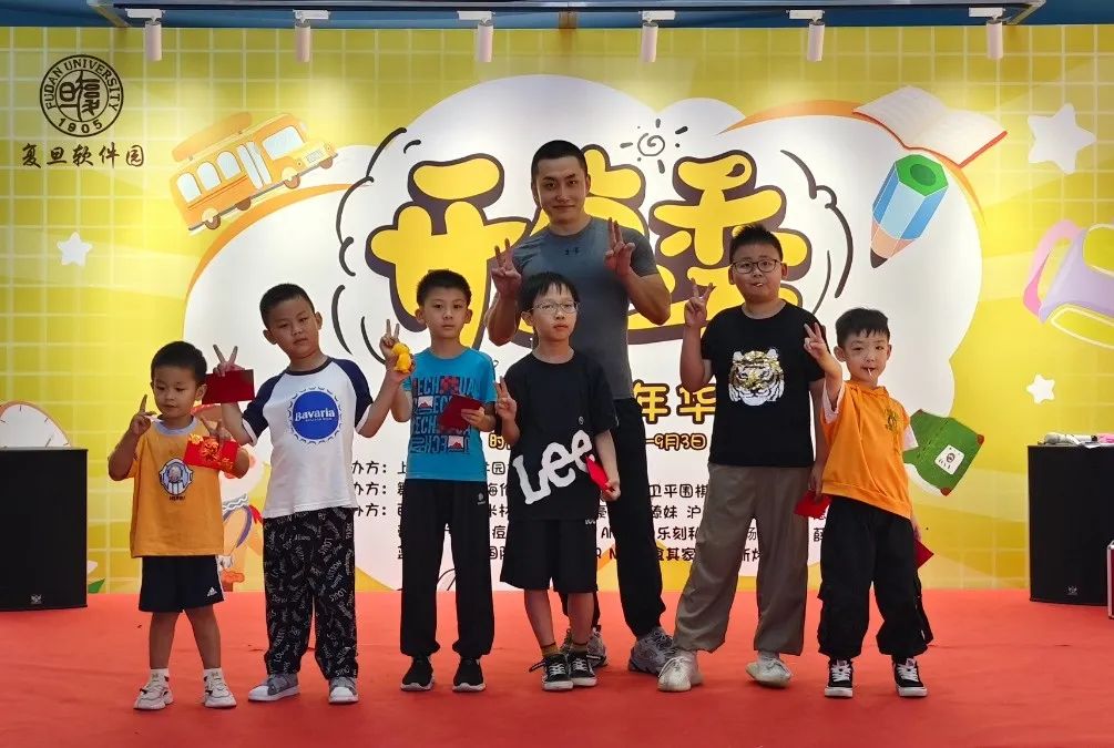 pexels-photo-3985166.jpeg 图片